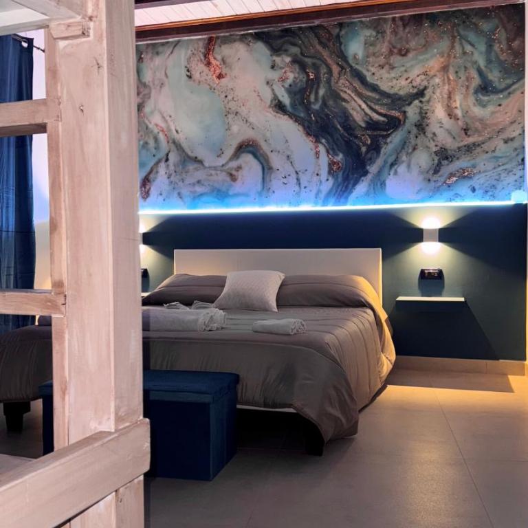 Cannatella's Mansion - Deluxe Room - 2