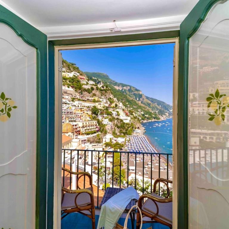 Casa Cosenza - Camera Matrimoniale Deluxe con Balcone e Vista Mare - 24