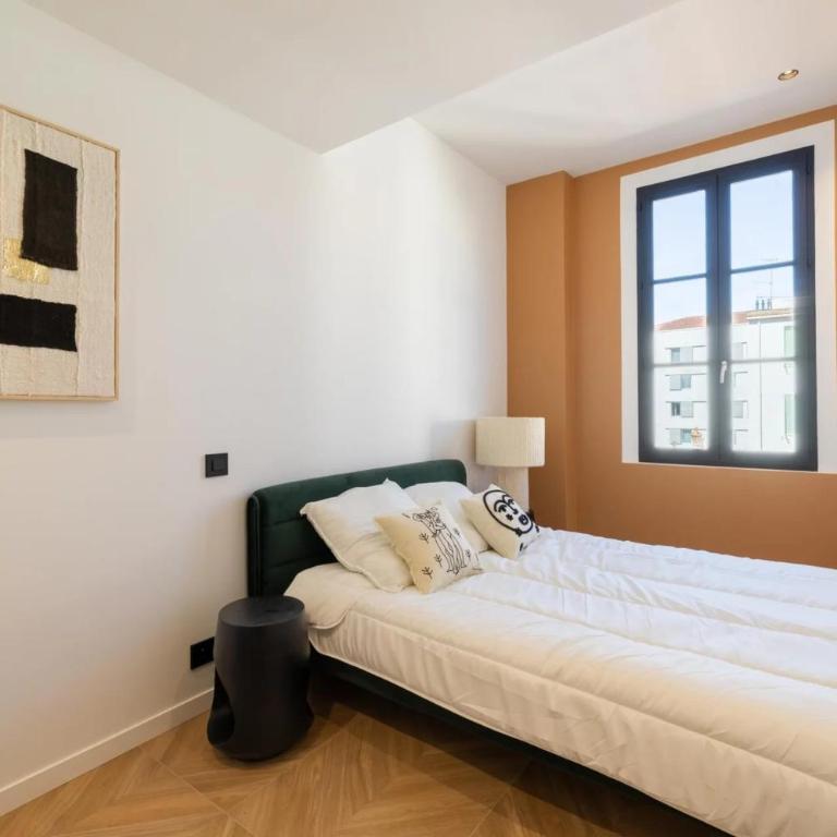 REF 1993 - Cannes Center Renovated Apartment - Apartment - 13