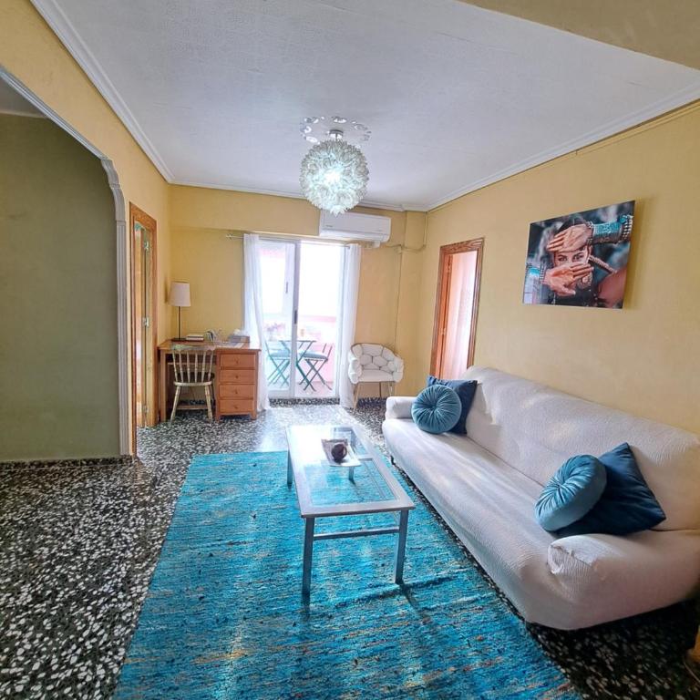 Full equipped and comfortable apartment with WiFi - Apartment with Balcony - 7