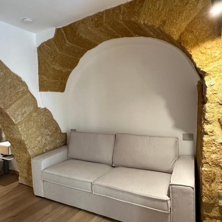 Arc Home apartment - Camera Matrimoniale Deluxe con Balcone - 11