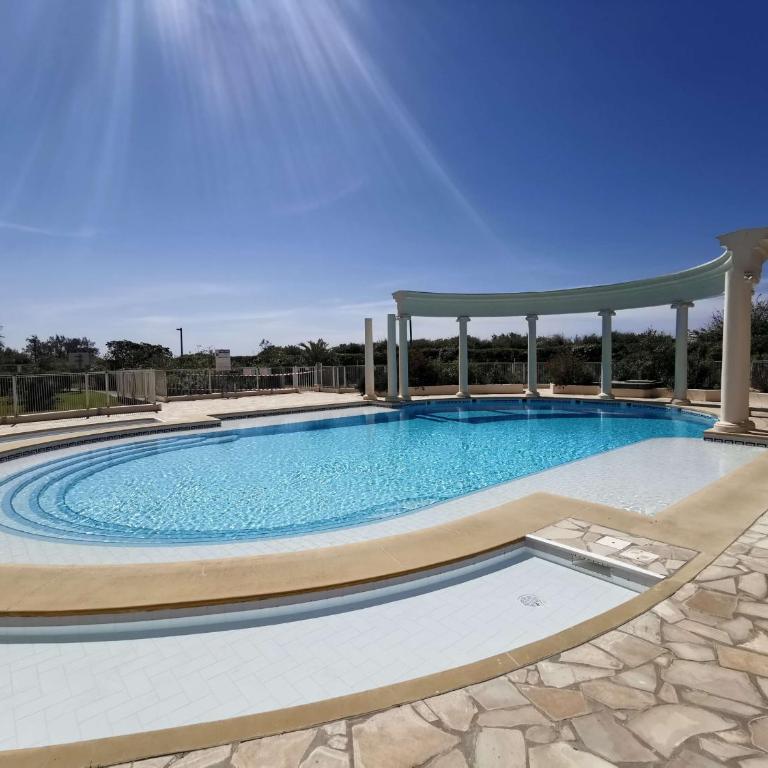 Spacieux T3 avec vue mer, résidence avec piscine - FR-1-607-101 - Appartement (6 Adultes) - 5