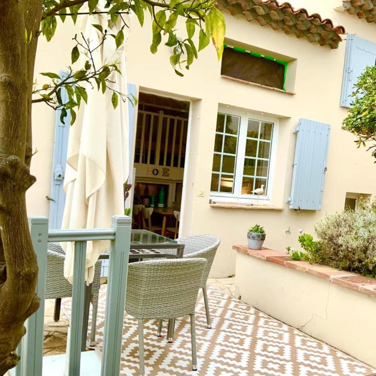 maison en duplex avec jardin - Appartement - Vue sur Jardin - 2