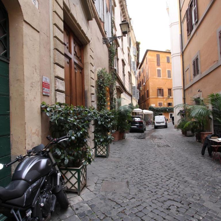 Navona Terrace 2BR Holiday House - Appartamento con 2 Camere da Letto e Terrazza - 13
