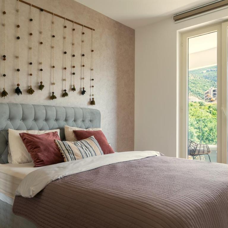 The Dream Getaway SkyLine by DeVasco - One-Bedroom Apartment - 2