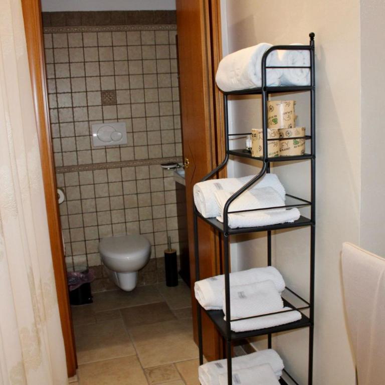 Dimora Nicol - Appartamento con 1 Camera da Letto e Balcone - 20