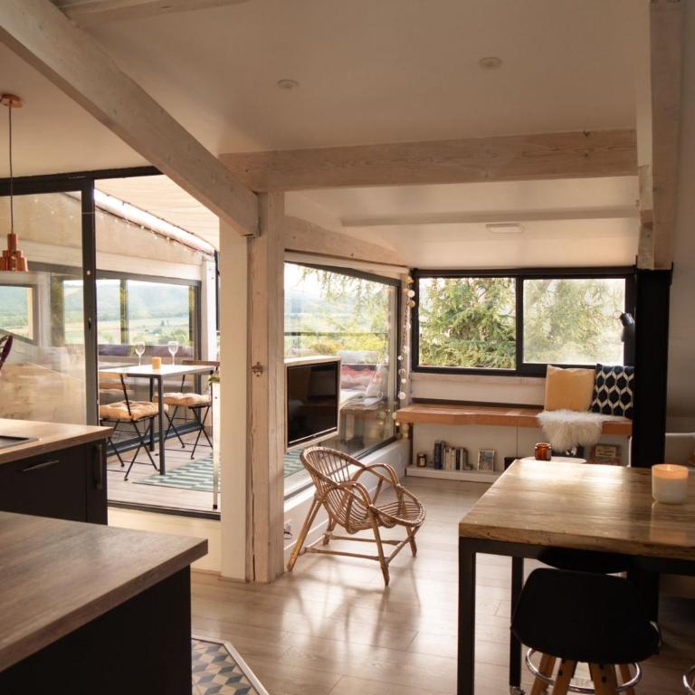 Appartement sur les toits, très jolie vue Provence - One-Bedroom Apartment - 4
