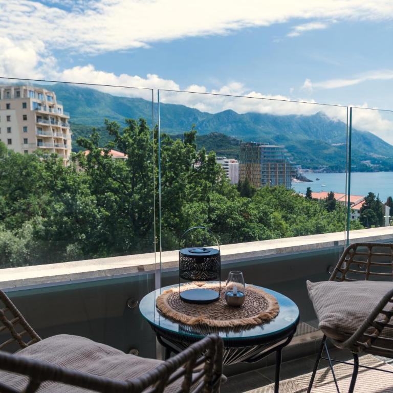 The Dream Getaway SkyLine by DeVasco - One-Bedroom Apartment - 6