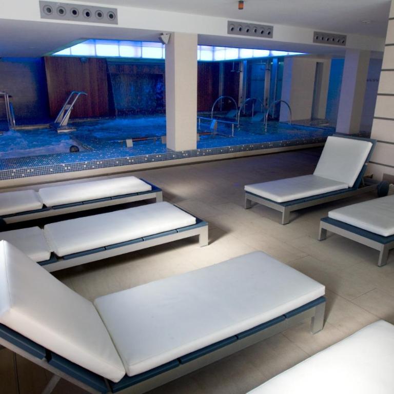 Fitness & Spa, Suite Atalanta Valencia - One-Bedroom Apartment - 14