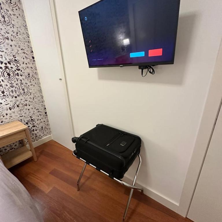Stylish & Cozy 1BR Steps from Royal Palace | By Airnest - Appartement 1 Chambre - 24