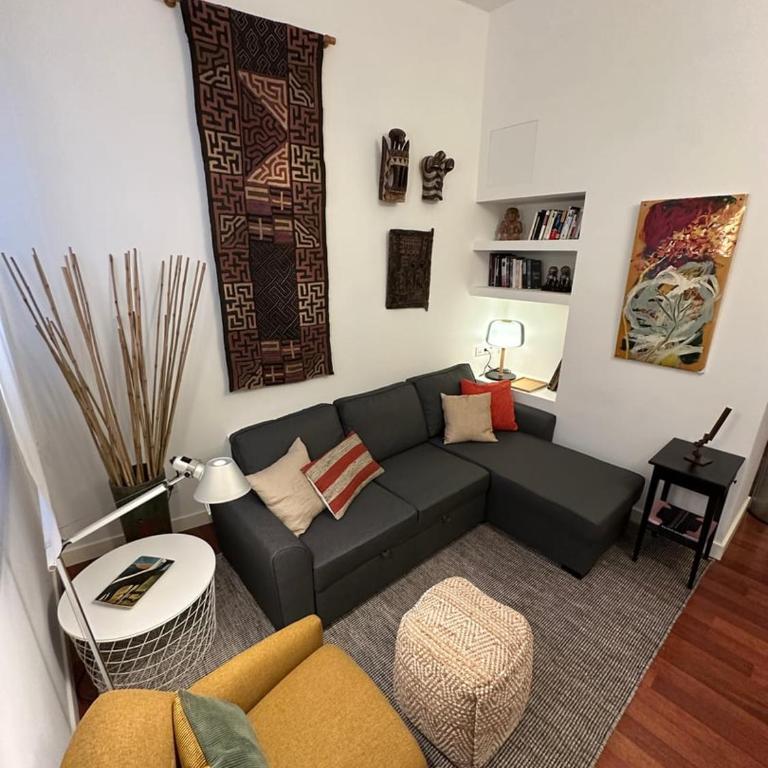 Stylish & Cozy 1BR Steps from Royal Palace | By Airnest - Appartement 1 Chambre - 15