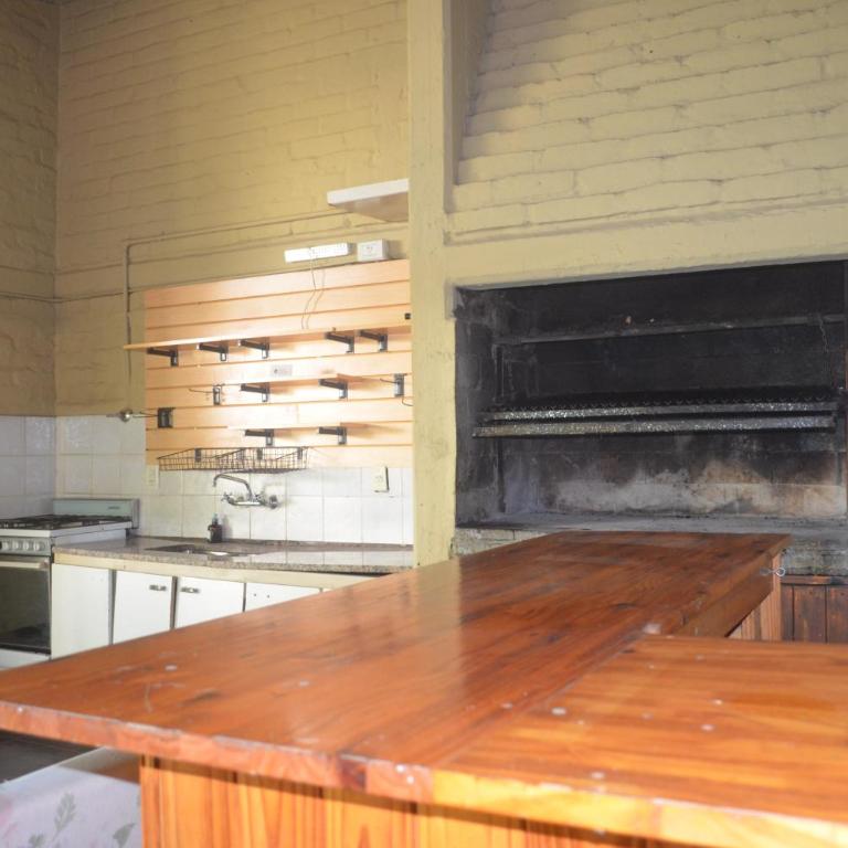 Hermosa casa en zona de bodegas de Mendoza - Chalet - 13