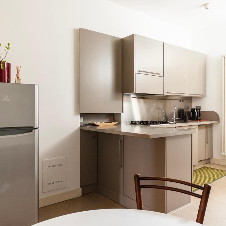 Youhosty - Navigli View Apartment - Appartamento con 1 Camera da Letto - 7