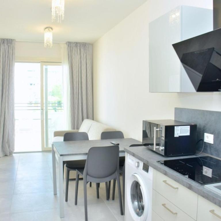 Chic stay by the coast in Bibione - Appartamento - 3