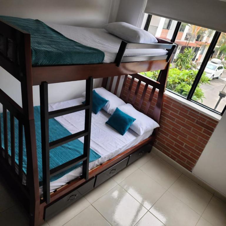 Habitación Coliving Marce Ibagué - Habitación Triple con baño compartido - 3