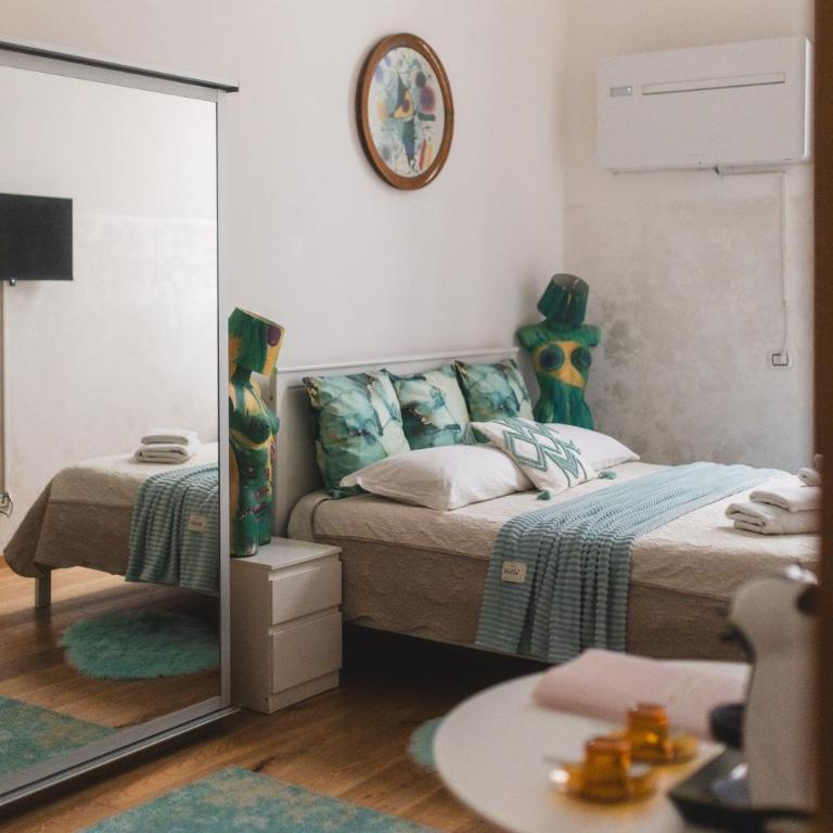 The Smallest Hostel of Florence - Camera Quadrupla con Bagno Privato Esterno - 31