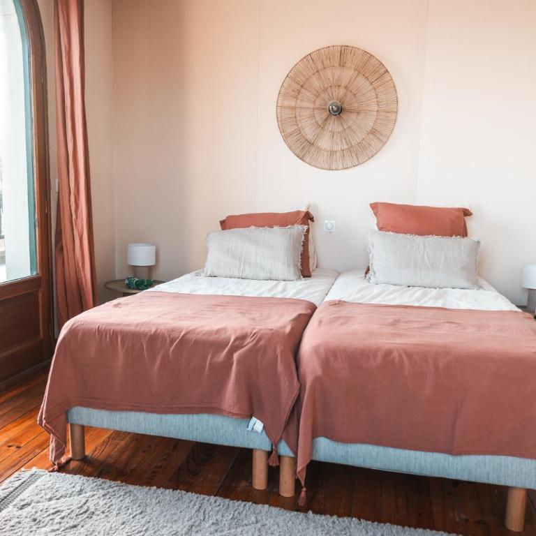 Le Coolin Loft, Vue et Acces directe à la plage, immense terrasse, place des landais Hossegor, quartier très animé, idéal pour un séjour entre amis - Apartment mit 3 Schlafzimmern - 29