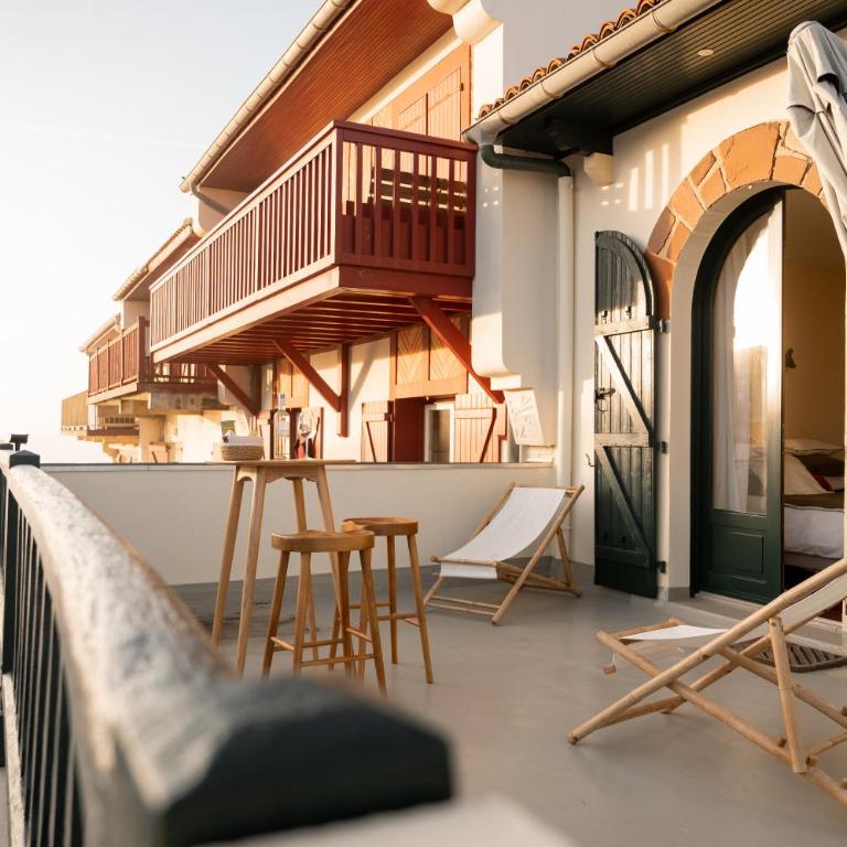 Le Coolin Loft, Vue et Acces directe à la plage, immense terrasse, place des landais Hossegor, quartier très animé, idéal pour un séjour entre amis - Apartment mit 3 Schlafzimmern - 10