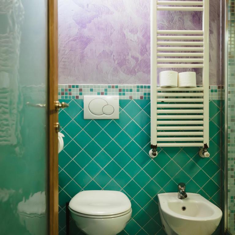 The Smallest Hostel of Florence - Camera Quadrupla con Bagno Privato Esterno - 38