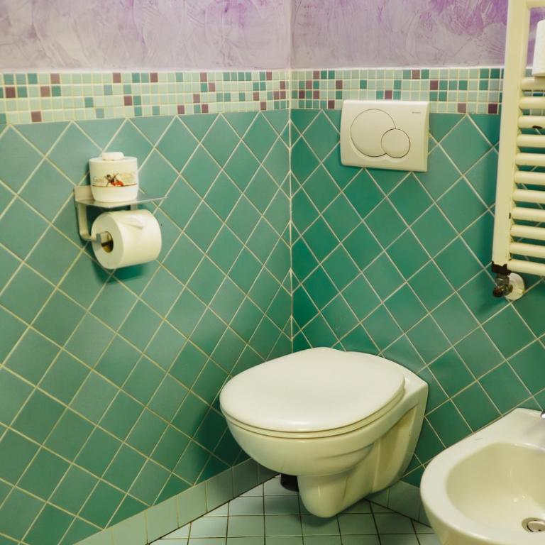 The Smallest Hostel of Florence - Camera Quadrupla con Bagno Privato Esterno - 40