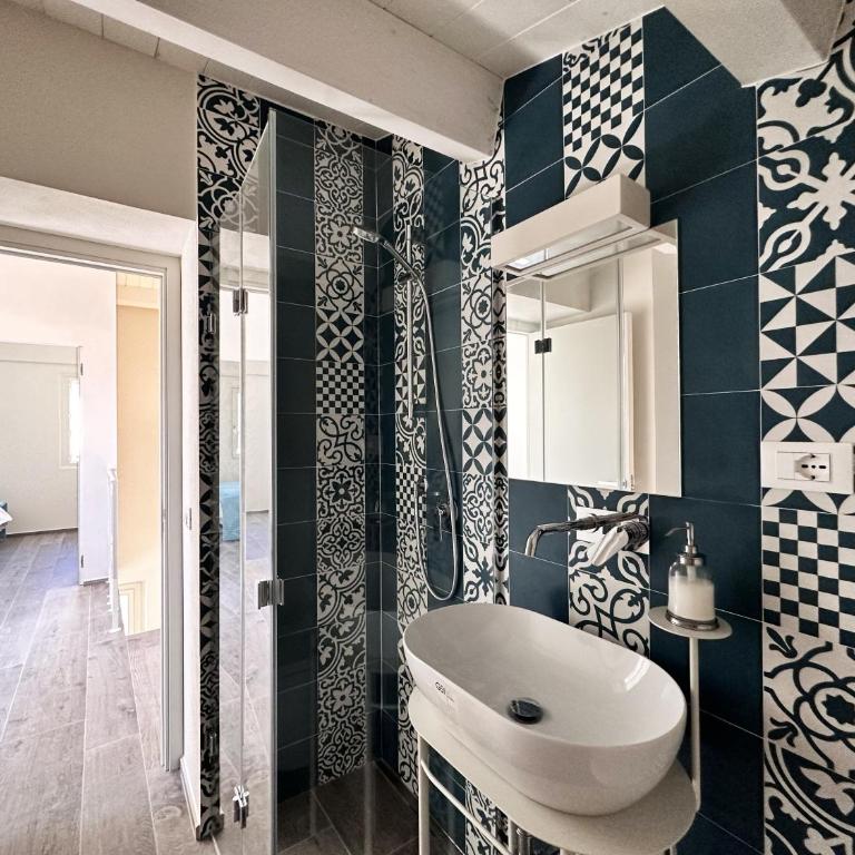 109 - Appartamento nuovo super chic quadrilocale in pietra del Conero SULLA COSTARELLA DI NUMANA CON VISTA MARE - SPIAGGIA WHITE BEACH CLUB OMAGGIO dal lun al ven FINO AL 02-08 - Appartamento con 2 Camere da Letto - 15