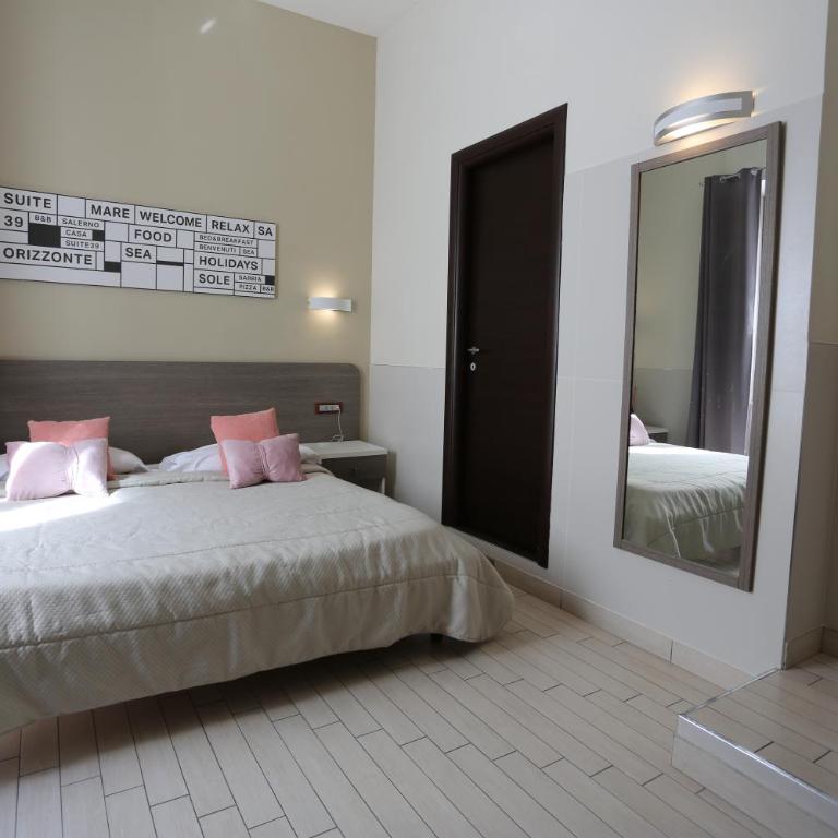 Suite 39 B&B - Camera Matrimoniale - 12