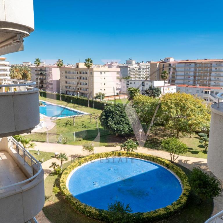LV Aquamarina III - Two-Bedroom Apartment - 36