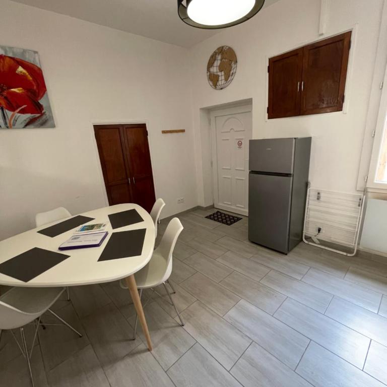 Chez Sonou , Nîmes centre - Apartment mit 1 Schlafzimmer - 6