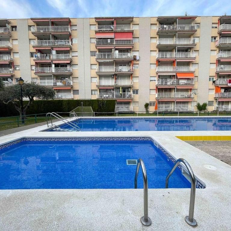 Top location with a pool and terrace! - Apartamento de 2 dormitorios - 14