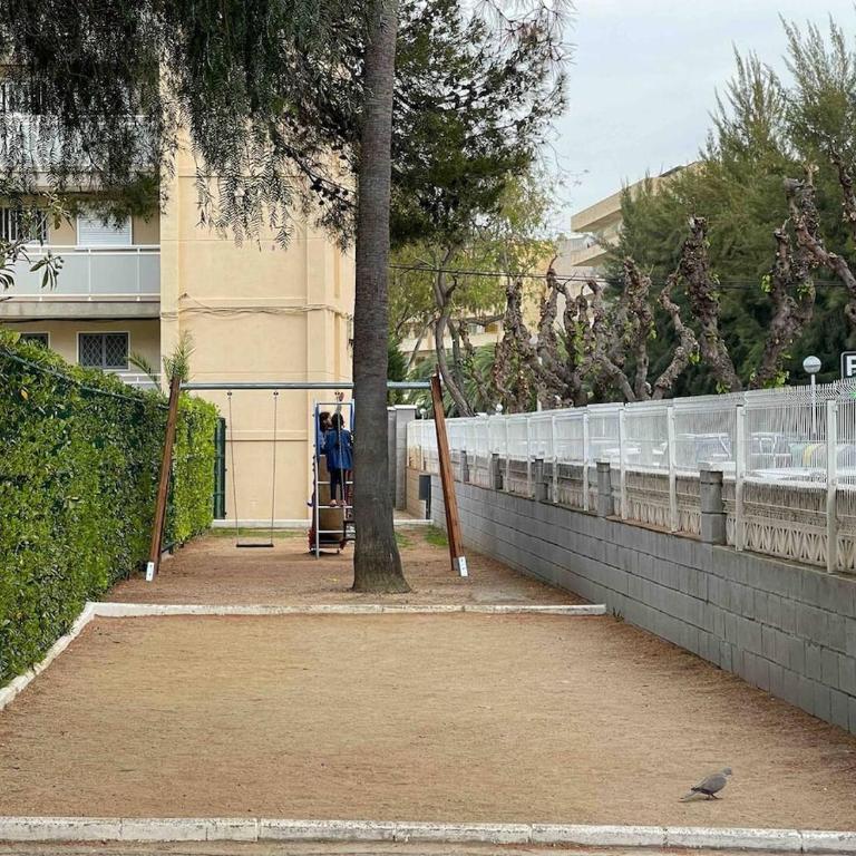Top location with a pool and terrace! - Apartamento de 2 dormitorios - 15