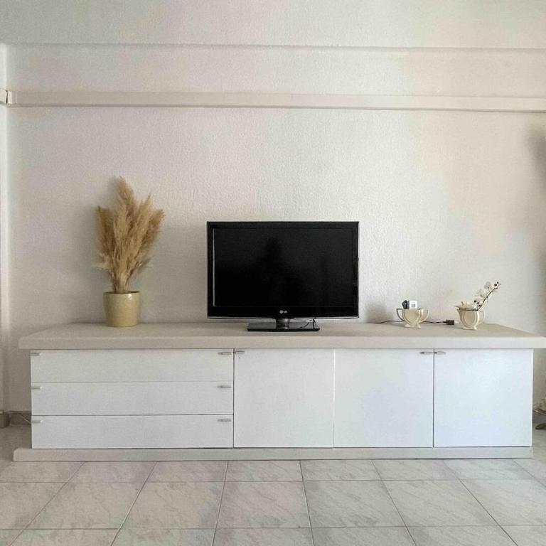 Top location with a pool and terrace! - Apartamento de 2 dormitorios - 17