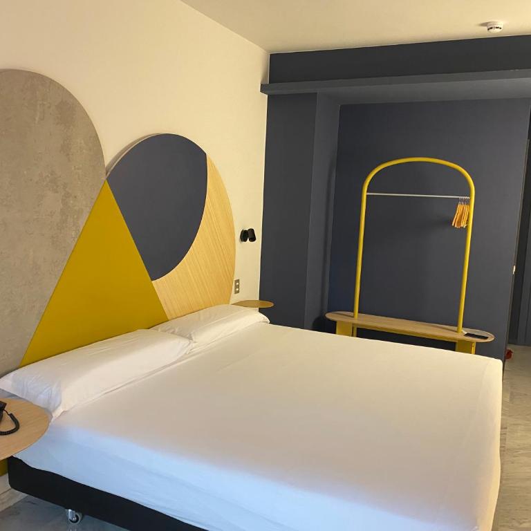 Onix Fira - Double or Twin Room (1-2 Adults) - 5