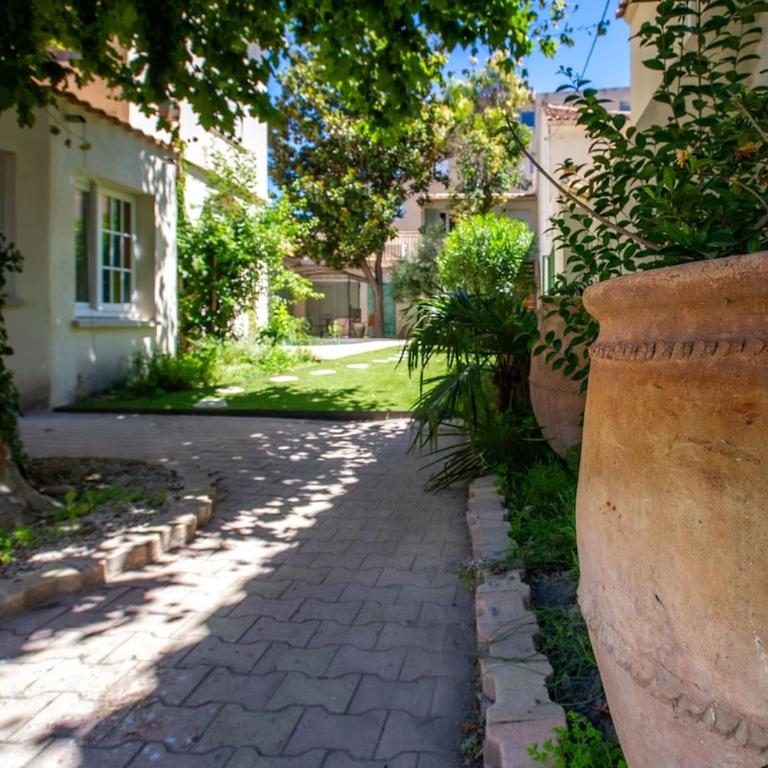 Oasis secrète Avignon 6 personnes - Three-Bedroom House - 31