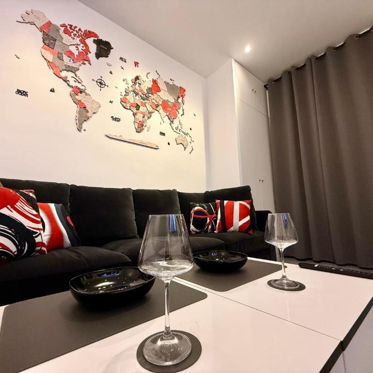 Luxury Monaco ! 7 mins walk to casino square ! Yacht show ! F1 ! 15 sec to Monaco ! - Appartement 1 Chambre - 14
