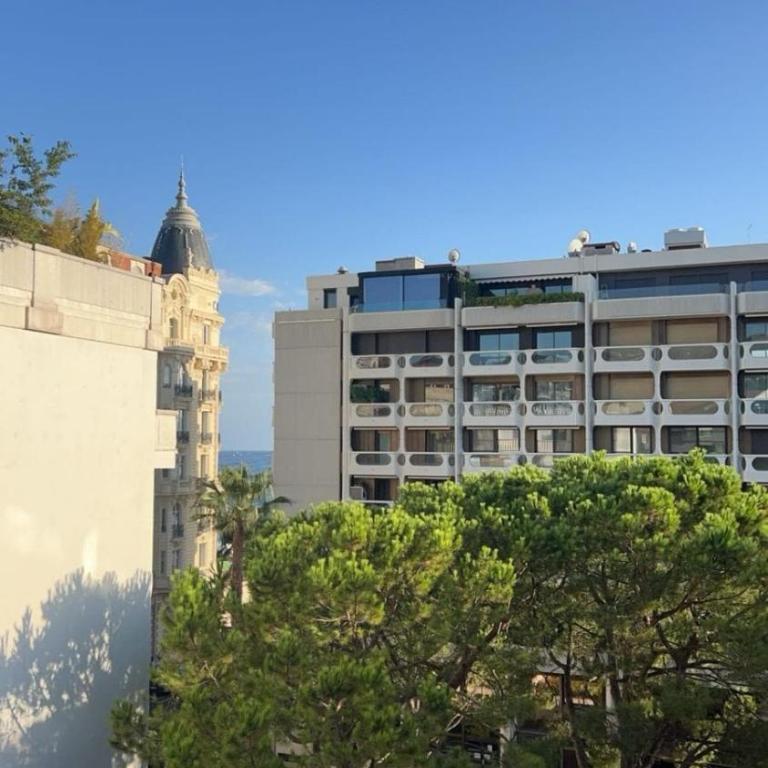 Luxurious Apartment with Sea and Carlton View - Apartment mit 2 Schlafzimmern und Meerblick - 1