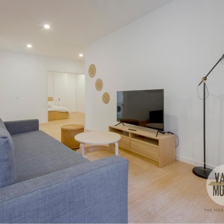 Escapada con parking para 3, vive la Latina - Apartment - 21
