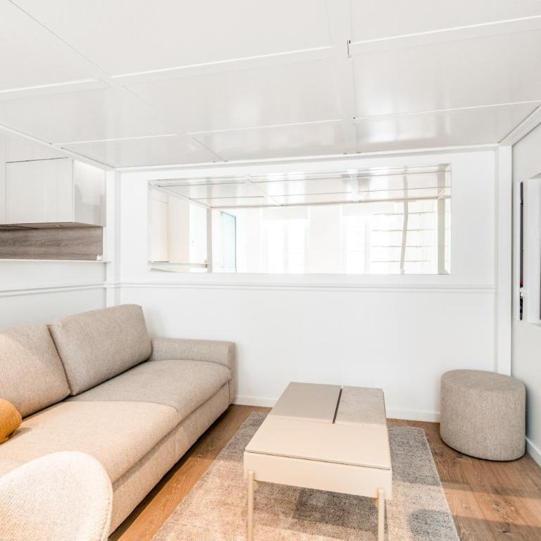 Elegant Luxury Studio Paris 1st - One-Bedroom Apartment - 5