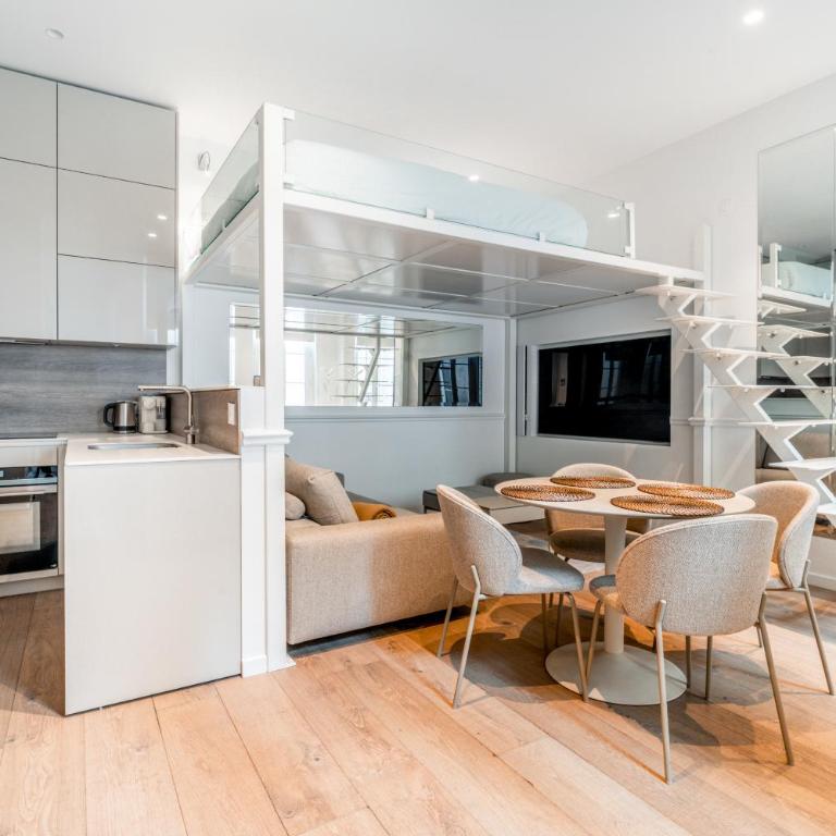 Elegant Luxury Studio Paris 1st - One-Bedroom Apartment - 1
