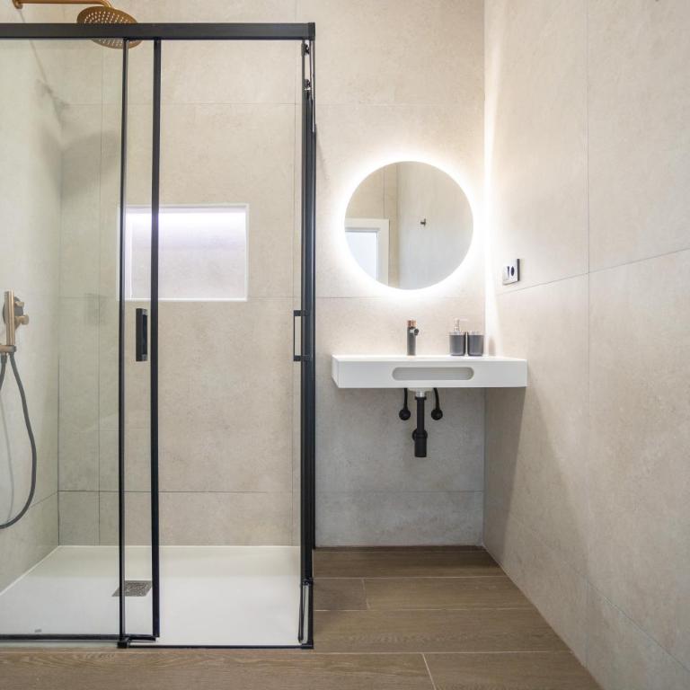 Valencia Central Flats-Elegante, junto al Roig Arena - One-Bedroom Apartment - 7