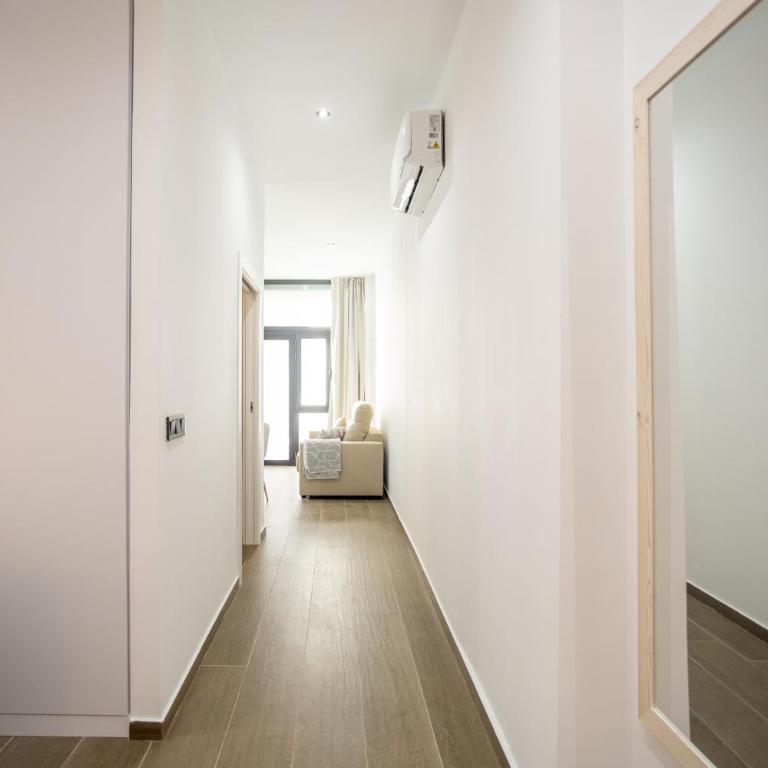 Valencia Central Flats-Elegante, junto al Roig Arena - One-Bedroom Apartment - 11