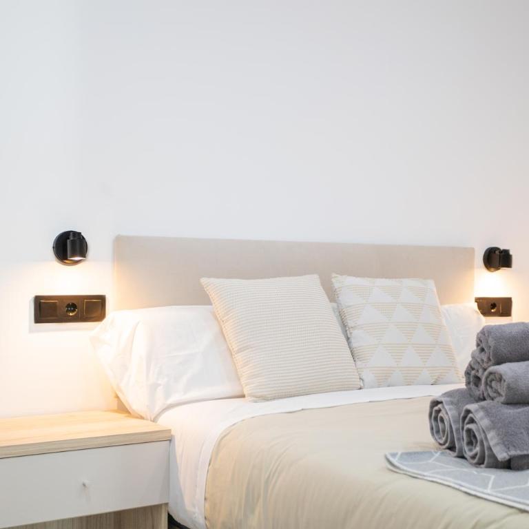 Valencia Central Flats-Elegante, junto al Roig Arena - One-Bedroom Apartment - 4