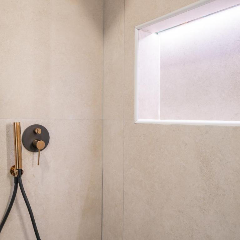 Valencia Central Flats-Elegante, junto al Roig Arena - One-Bedroom Apartment - 17