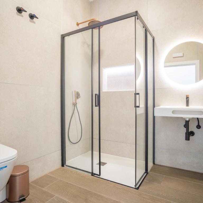Valencia Central Flats-Elegante, junto al Roig Arena - One-Bedroom Apartment - 2
