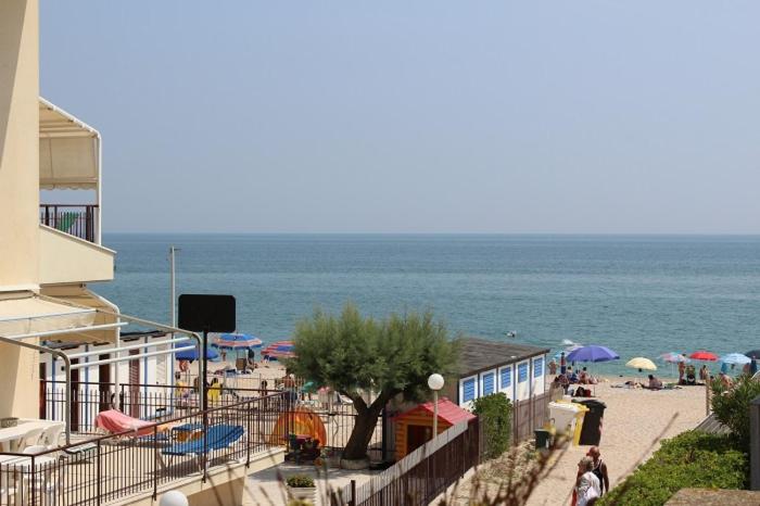 MARZIO - appartamenti con terrazzo, posto auto e spiaggia - Appartamento - 2