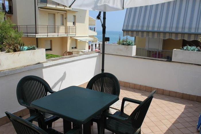MARZIO - appartamenti con terrazzo, posto auto e spiaggia - Appartamento - 4