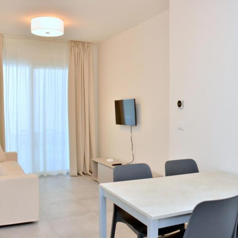 Elegant seaview flat with private terrace - Apartment - 8