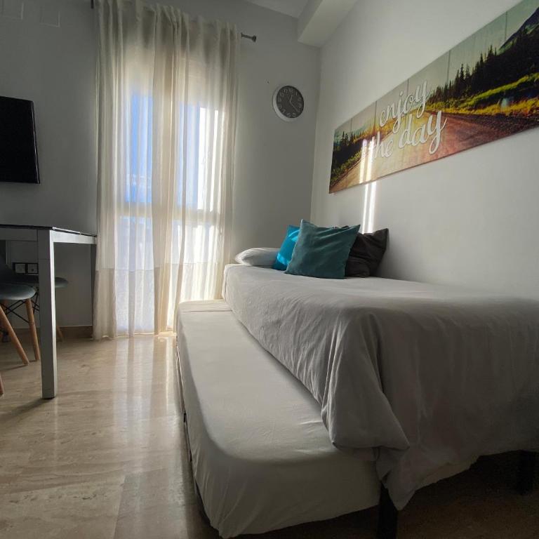 Suite Apartment City Center - Aloha Sevilla - Estudio - 11