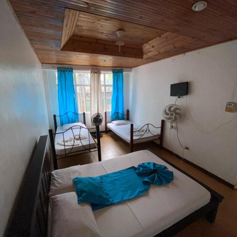 Hotel San Jorge - Habitación cuádruple - 5