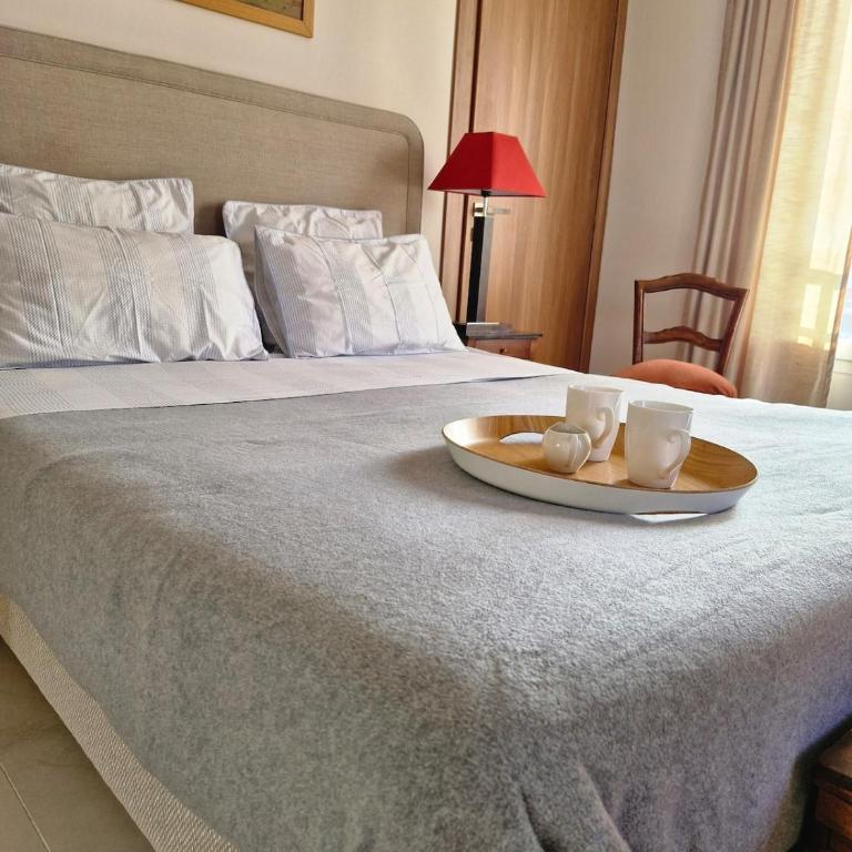 Grand 3 chambres quartier Pinède Juan - Appartement 3 Chambres - 13