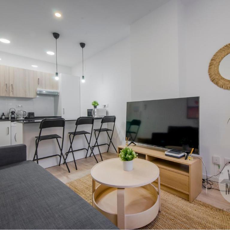 Confort con parking para 3, vive la Latina - Apartamento de 1 dormitorio - 19